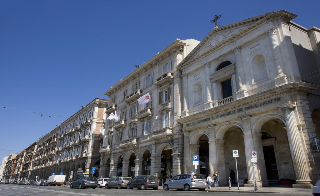 Miramare Cagliari Hotel Museo Kültér fotó